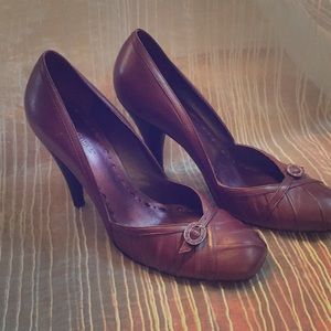 Purple heels!!!!